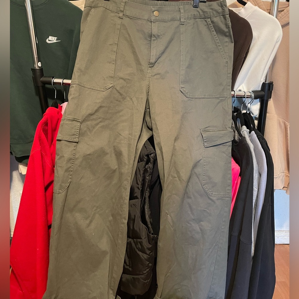 wild fable green cargos